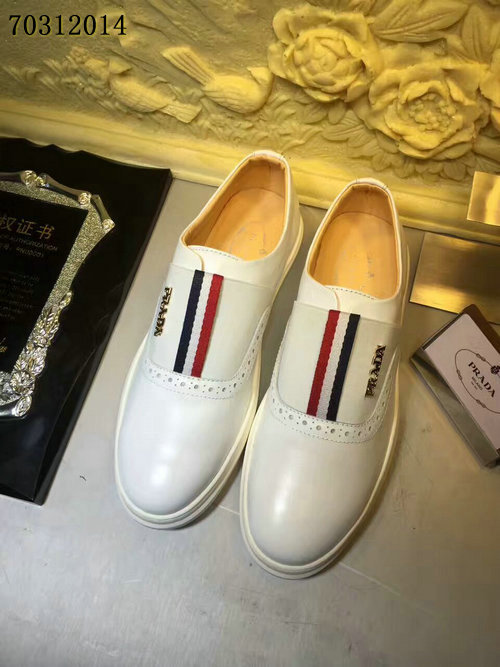 Prada casual shoes men-089